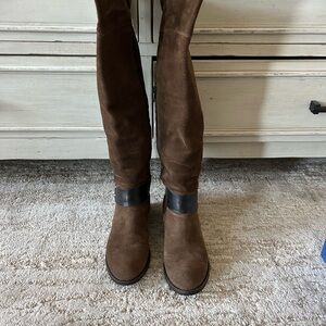 Knee high brown Italian suede boots. Size 37. Smoke free home. Easy on/off.